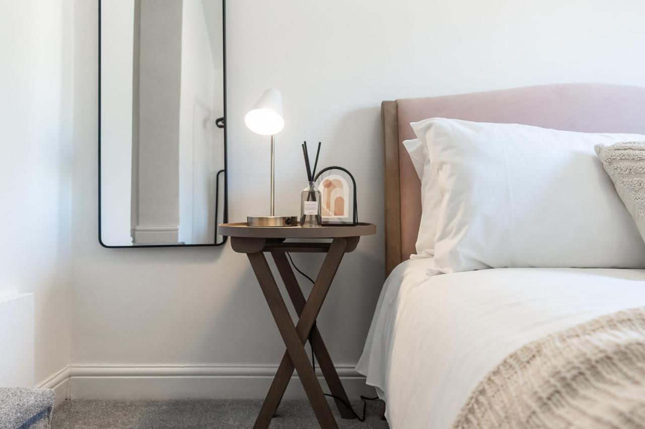 Southview Stays - Three Bedroom House Τσέστερ Εξωτερικό φωτογραφία