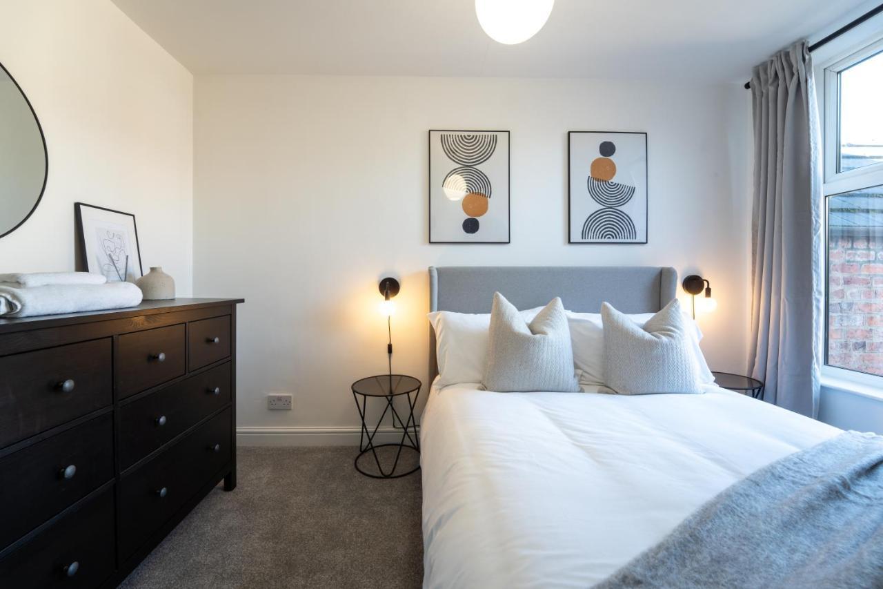 Southview Stays - Three Bedroom House Τσέστερ Εξωτερικό φωτογραφία