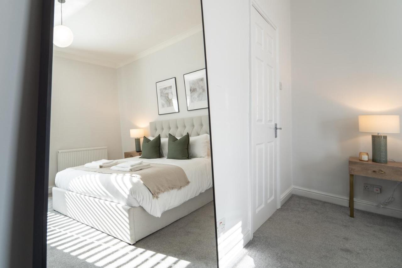 Southview Stays - Three Bedroom House Τσέστερ Εξωτερικό φωτογραφία