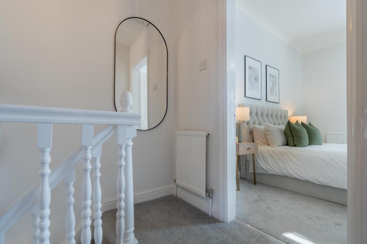 Southview Stays - Three Bedroom House Τσέστερ Εξωτερικό φωτογραφία