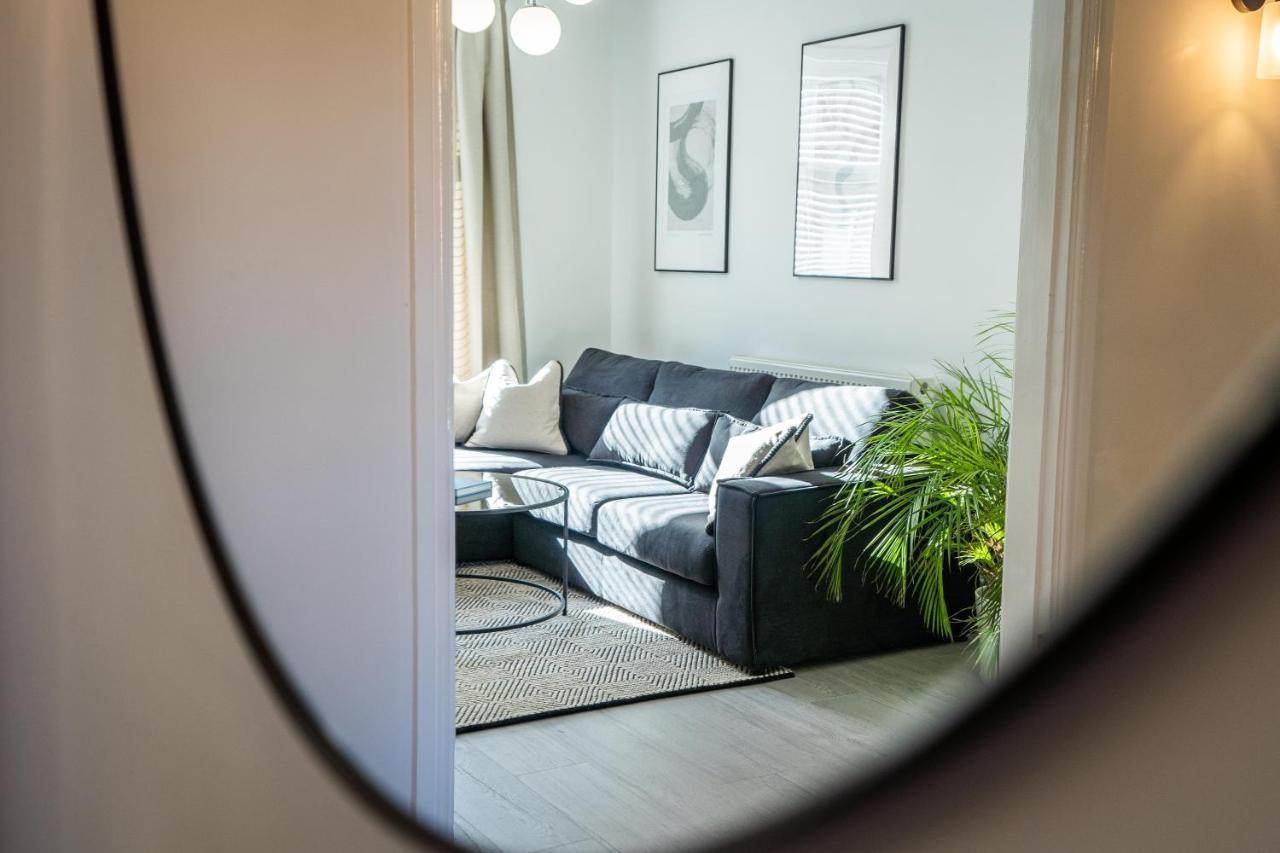 Southview Stays - Three Bedroom House Τσέστερ Εξωτερικό φωτογραφία